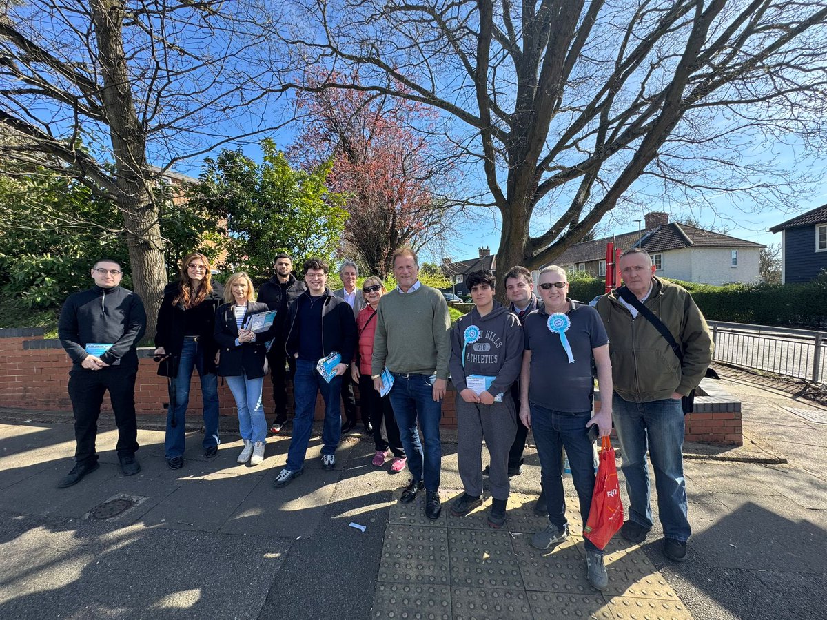 Laila Cunningham tweet media