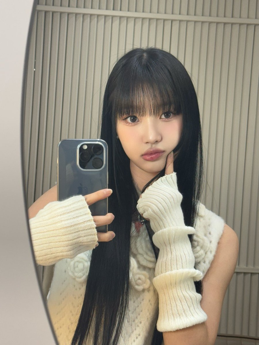 내깜고가넘예쁨(T^T)💙🤍ྀི