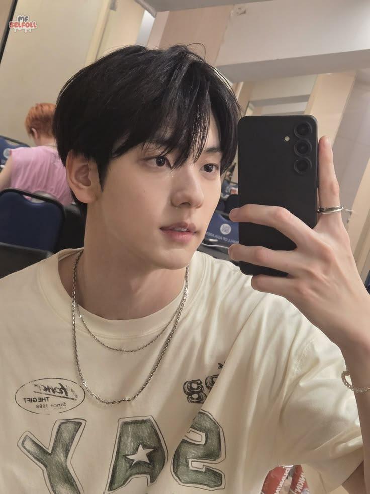 SELFOL ONLY! tweet media