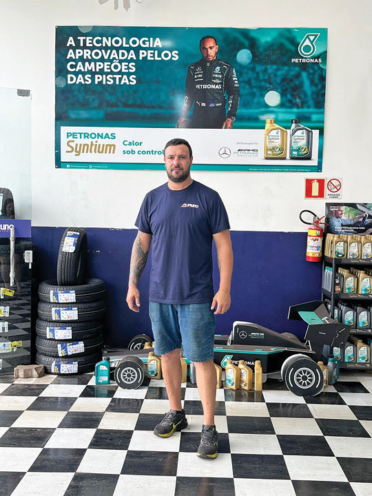 CONTEúDO DE MARCA - Seis anos de Bruno Auto Center jornaldopovo.net/noticia/Seis-a…