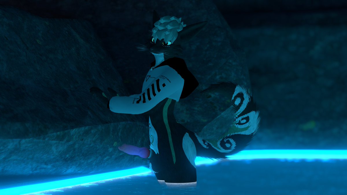 Oh you've been spotted! He doesnt seem to bothered, maybe you should join him?~💚