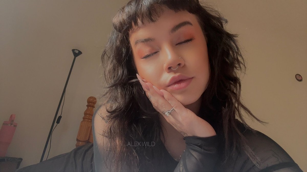 Alex wild 🏳️⚧️ tweet media