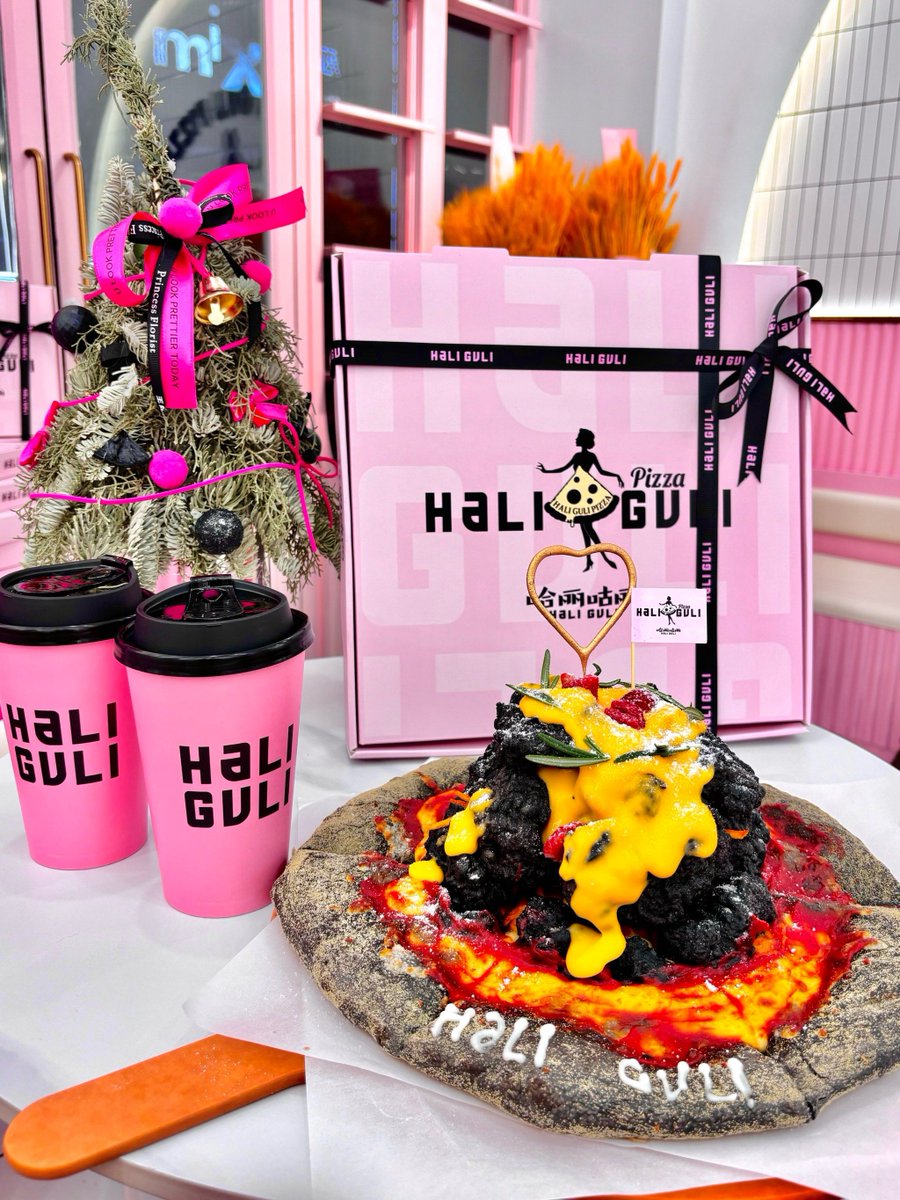 y.n.al3nzi tweet media