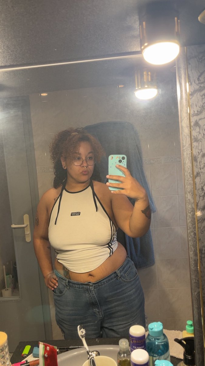 Séllia🍂🌞 tweet media