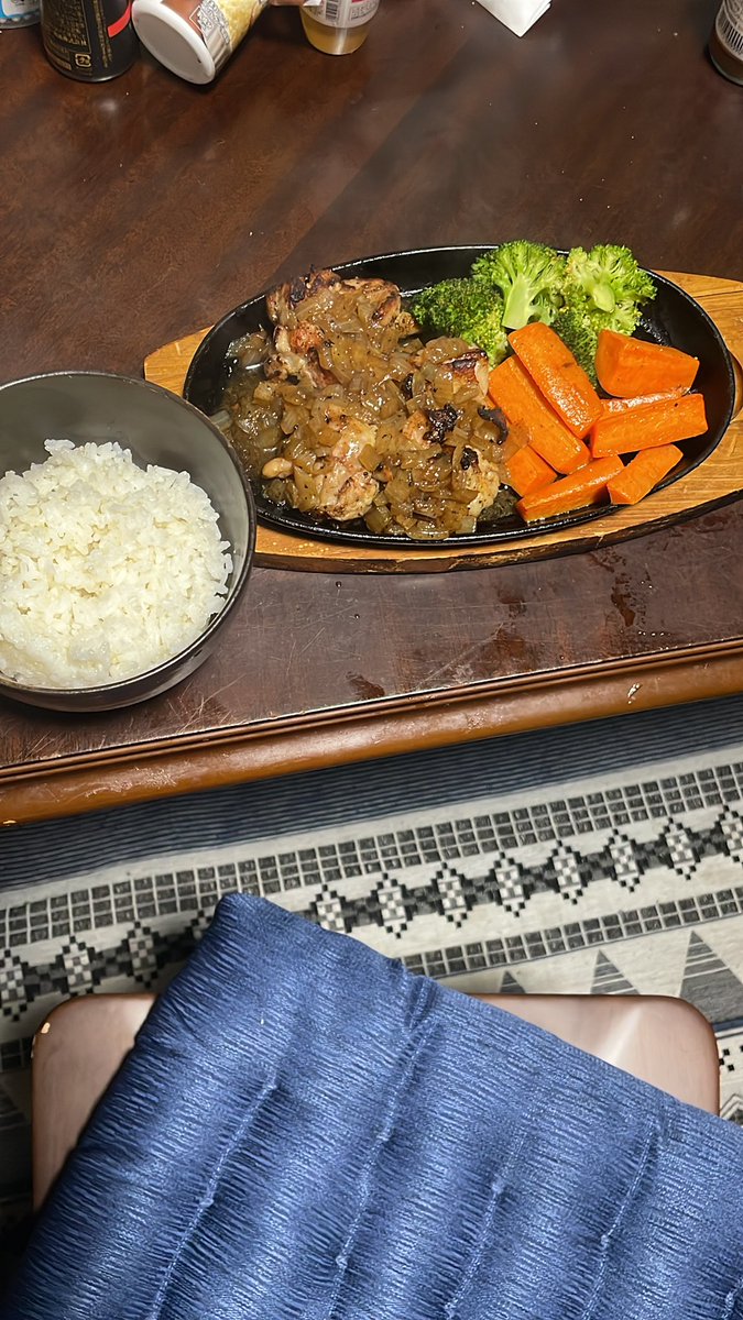 ニャンピョウ　RN　オカメインコ tweet media