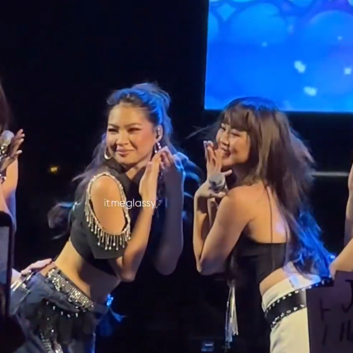 jumaloi ౨ৎ tweet media