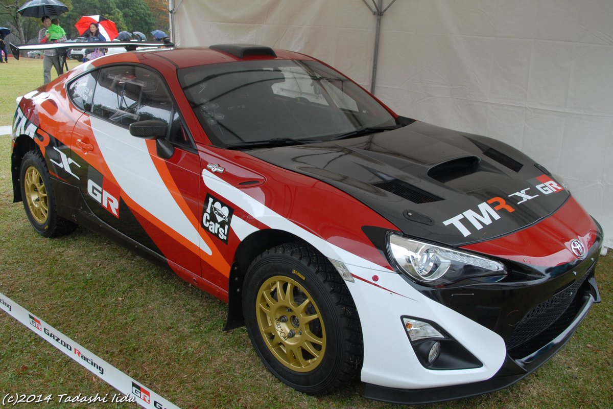 iidasyashin's tweet photo. トヨタ(正確にはトミ・マキネン・レーシングかな?)も復帰前に86にWRXSTIのコンポーネントぶち込んだ車作ってたなーと。ちょっと思い出したな。いやぁ楽しみ。 https://t.co/kOXqIHn1qh