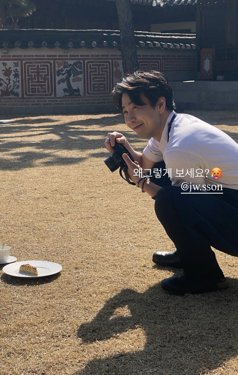 gi81503's tweet photo. 직원들을 이렇게 바라보면 유죄아닌가요… https://t.co/om2Znp8nJo