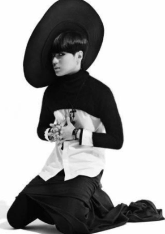 Jen Singleton (Jen Lee) tweet media