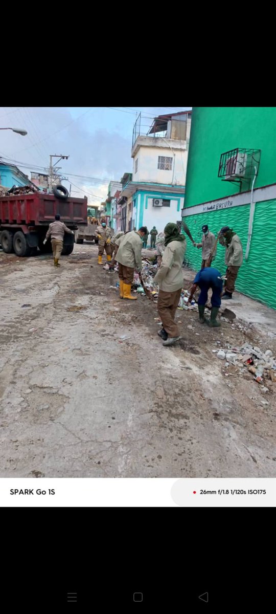 Elena Luis tweet media