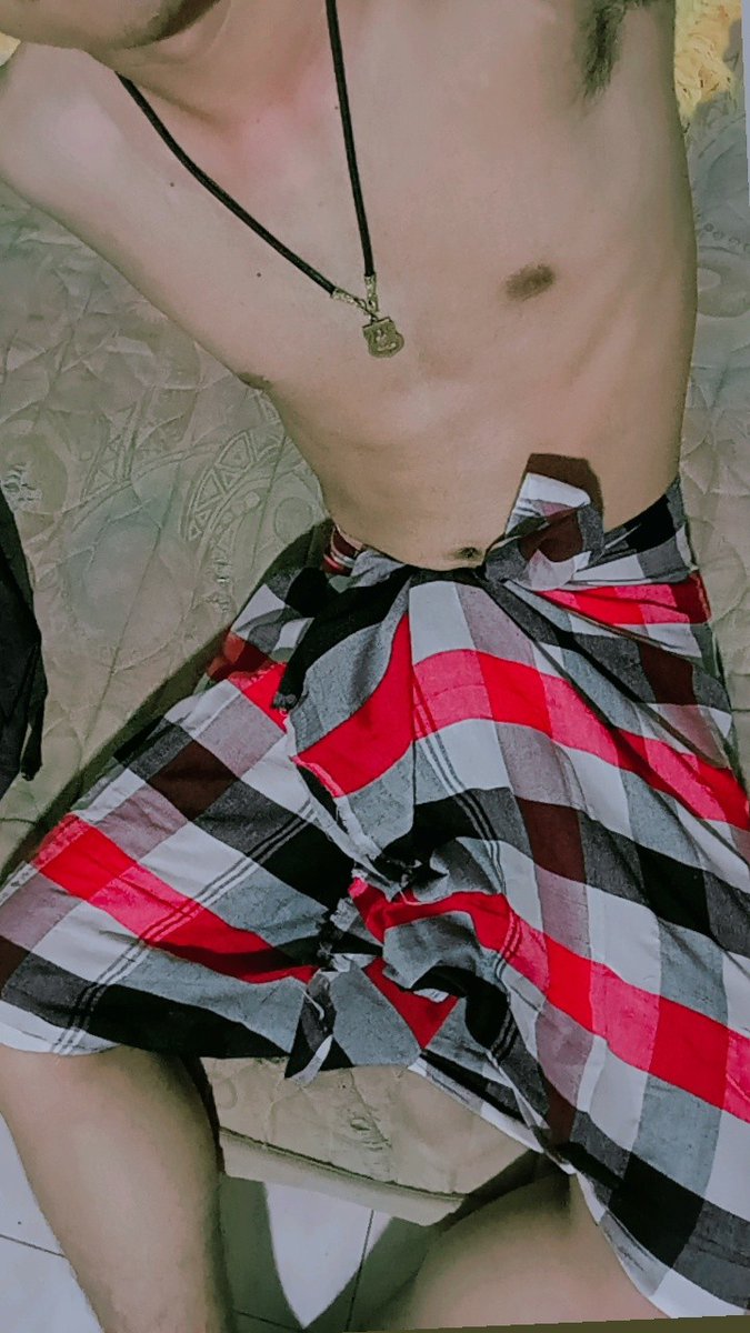 ชอบนุ่งผ้าขาวม้า tweet media