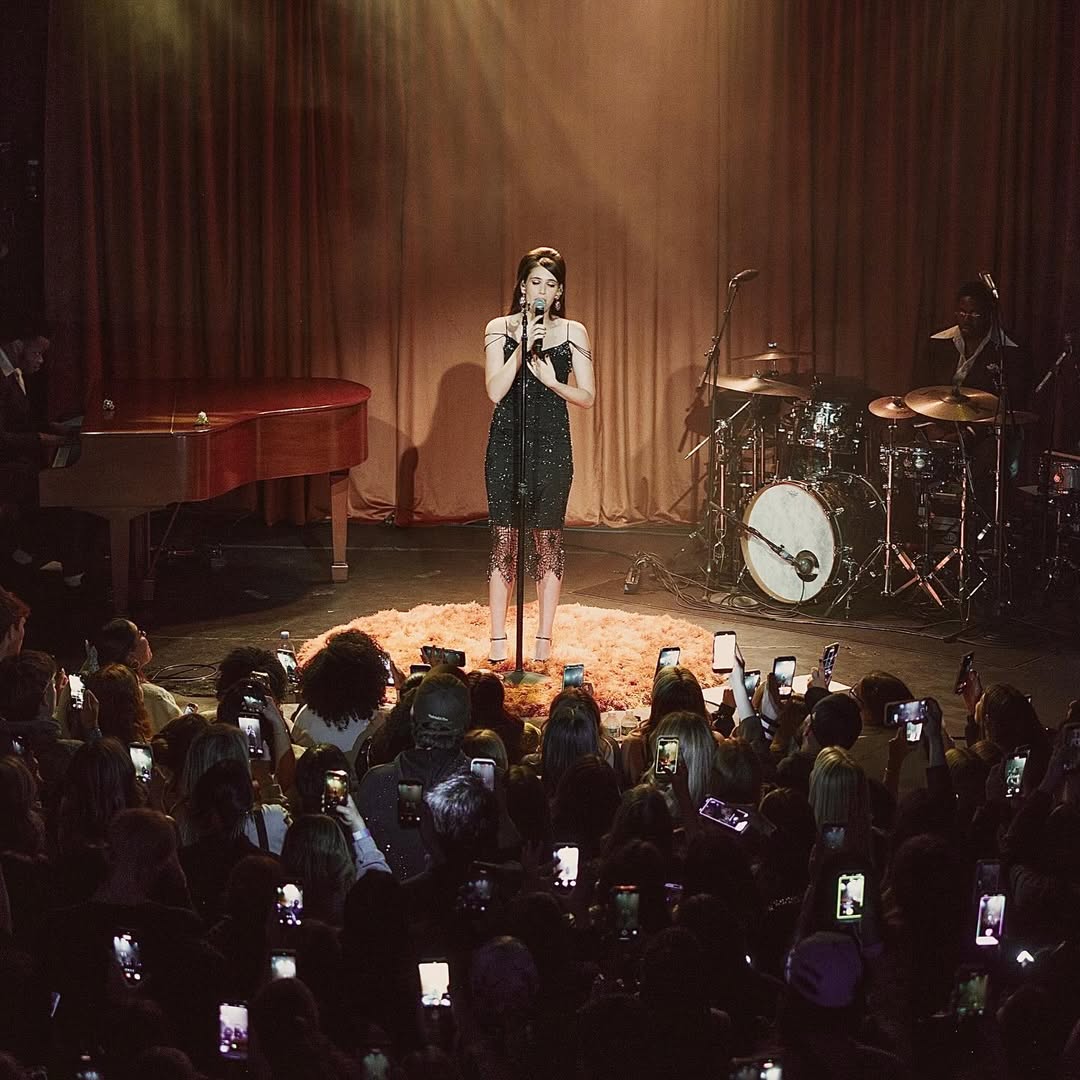 Sienna Spiro Argentina tweet media