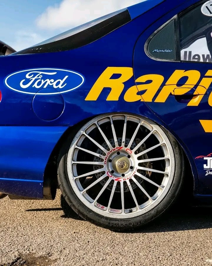 David Sutton (Cars) LTD tweet media