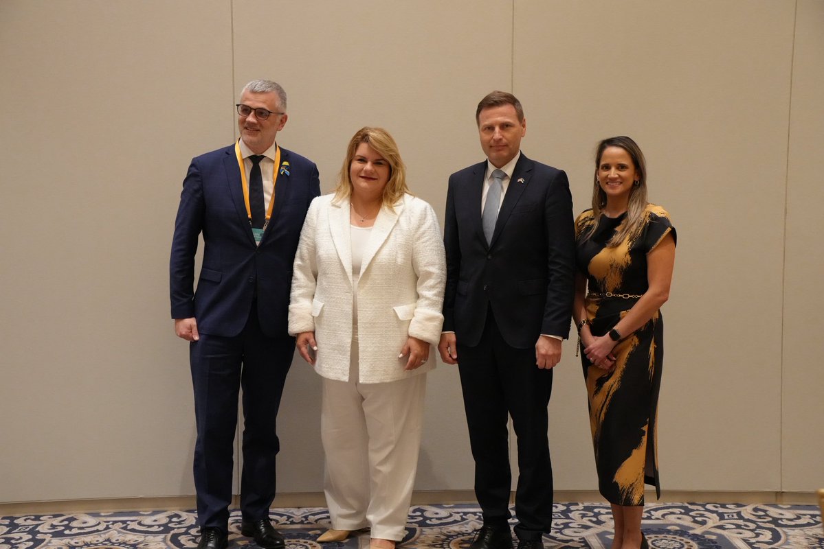 Jenniffer González tweet media