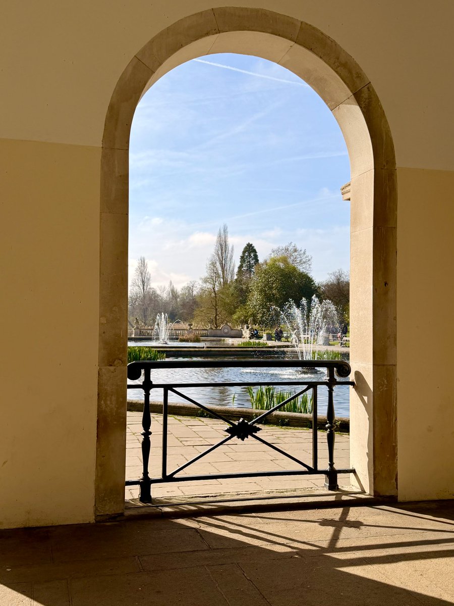 R Thomas-Hewartson tweet media