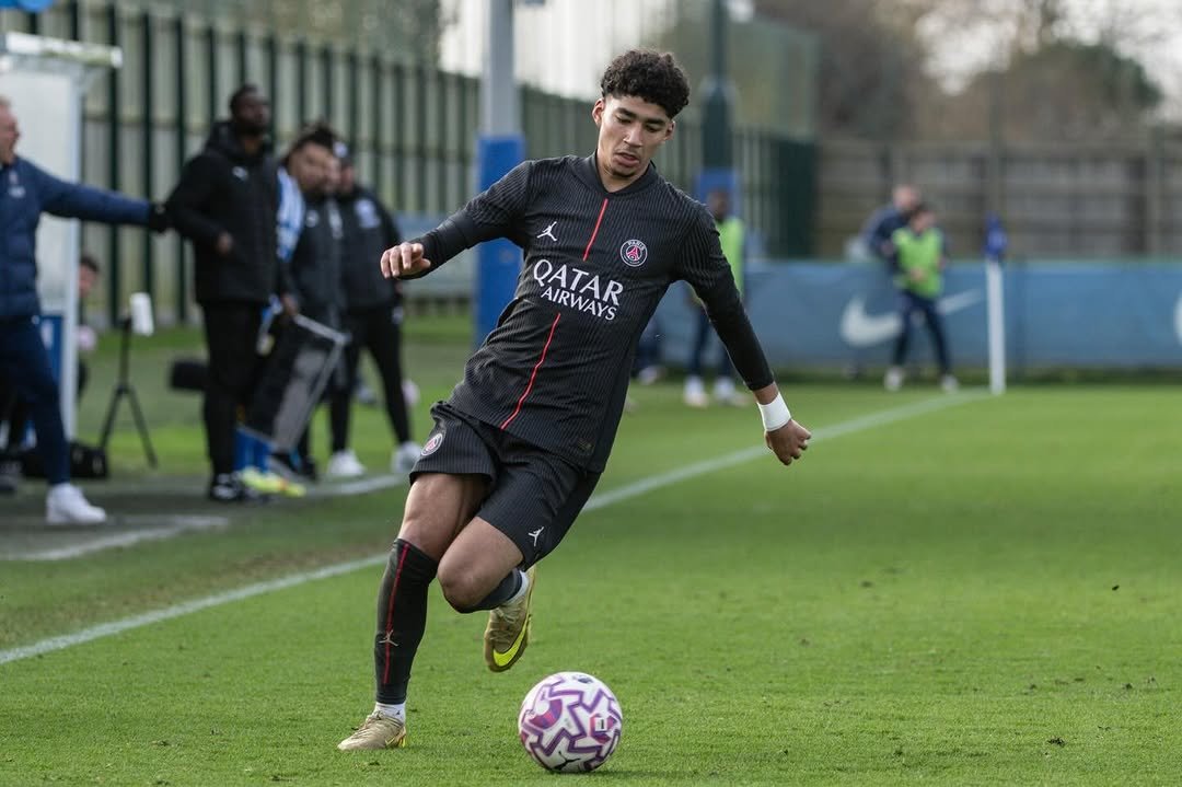 🔴🔵 Khalil Ayari (groupe Espoirs) a été appelé en sélection avec la Tunisie.  💪🇹🇳