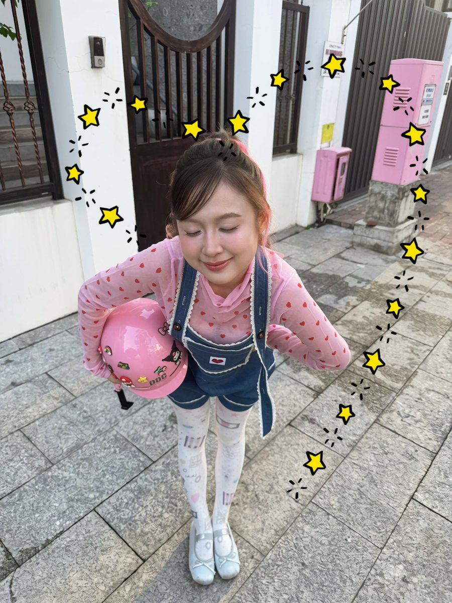 uleepretty's tweet photo. Tuổi lớn nhưng tâm hồn còn trẻ thơ há há
#Vietnam #lolitavn #viralreel https://t.co/7ypxNrAi84