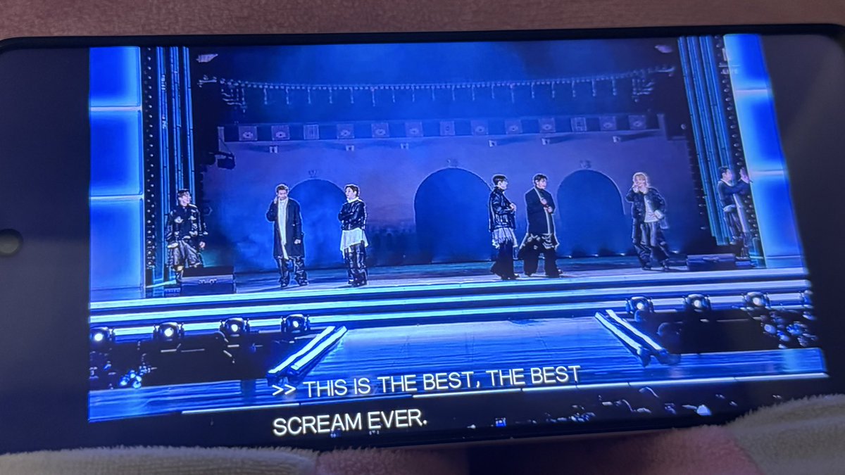 minwiyomin's tweet photo. Adulting happened. But I never left 💜

#BTS_ARİRANG
#BTSLive          
#BTSLiveOnNetflix https://t.co/dzFaKlyt8X