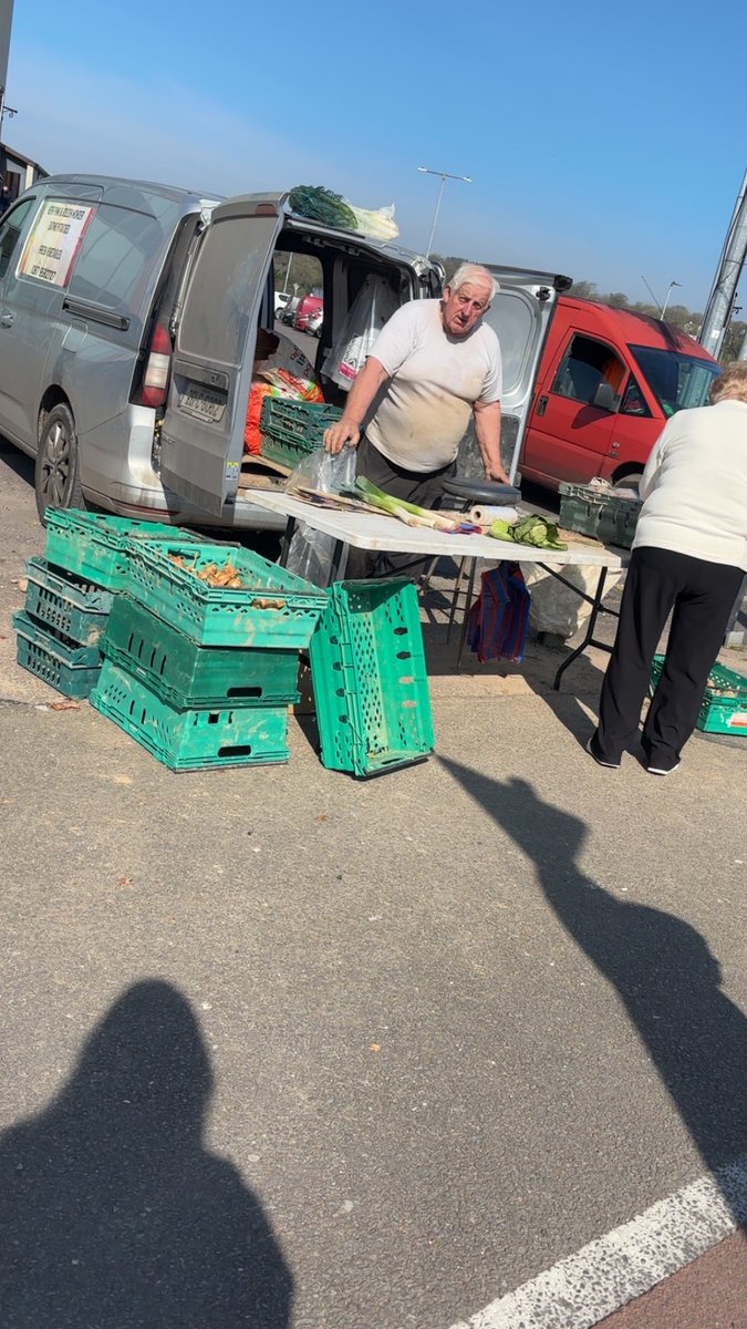 𝘌𝘣𝘩⚡️ tweet media