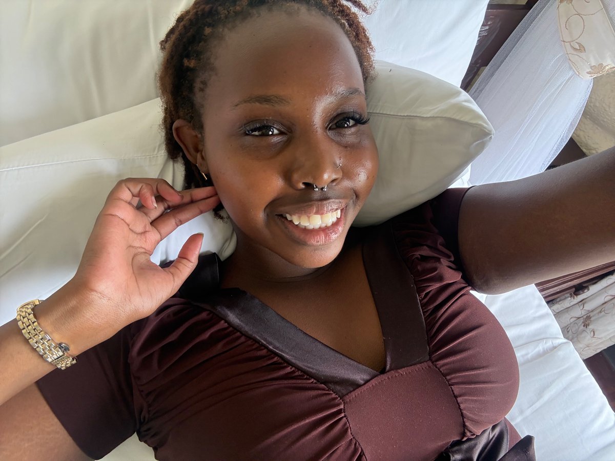 melodramatic ⚢ tweet media