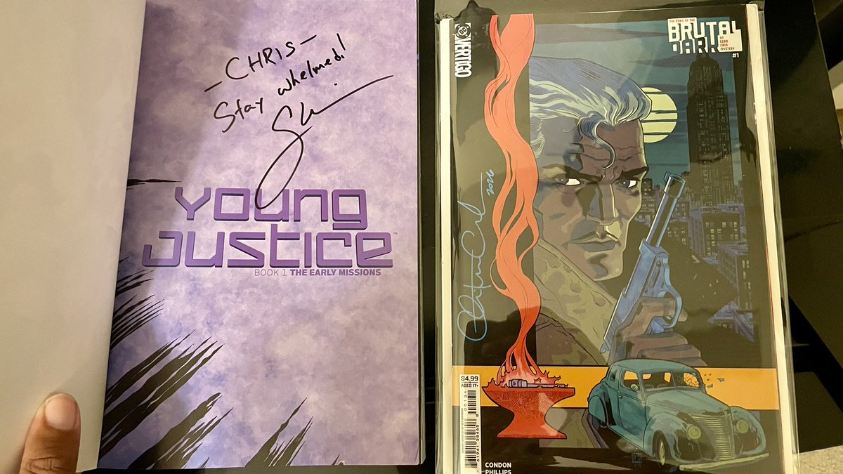 Chris Anton @ MegaCon tweet media