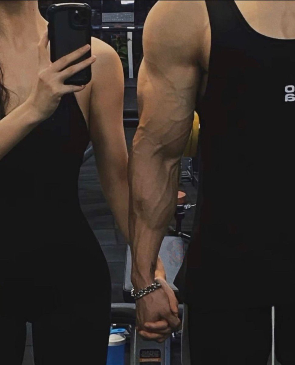 İntimacy tweet media