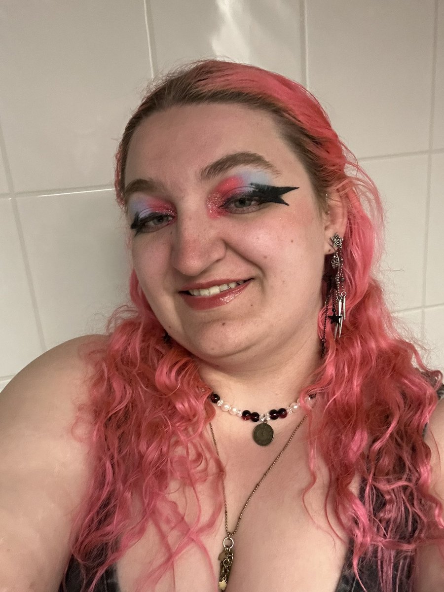 .grace/nøva 💫 tweet media