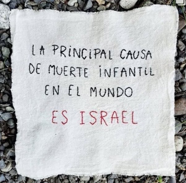 HanzellU's tweet photo. @IsraelinSpanish Sencillo es sus manos está que detengan al sicópata genocida de satanyaju https://t.co/9kiNifKD6p