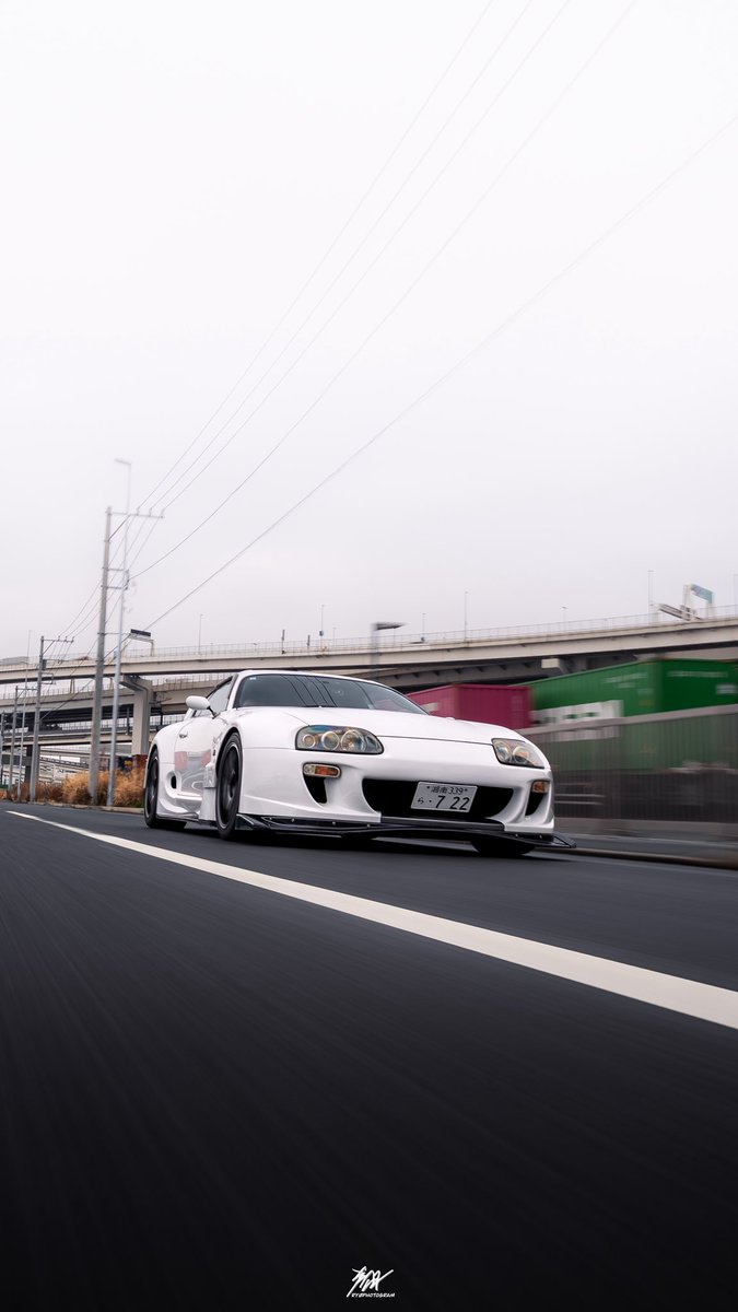 うそたろ tweet media