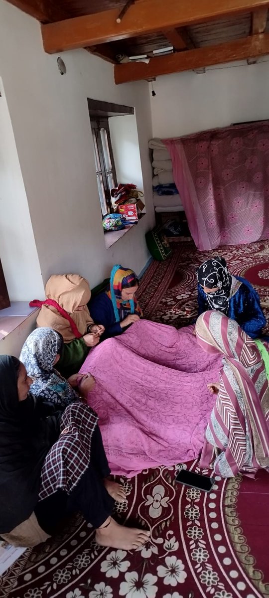 NRLMTEETWAL's tweet photo. Transforming Border Lives: JKRLM Empowers Women SHGs with Sustainable Livelihoods in Teetwal’s Last Village. Empower a woman, and you empower a community.
@PMOIndia 
@MoRD_GoI 
@OfficeOfLGJandK 
@CM_JnK 
@AsadamAijaz 
@dckupwara 
@JK_NRLM 
@diprjk 
@ROUBLENAGI https://t.co/xLOpOYqIte