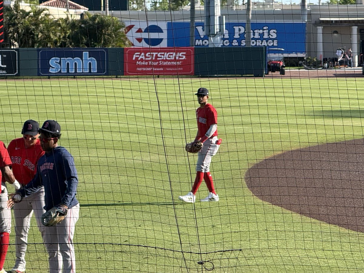 Ebenezer Mudgett tweet media