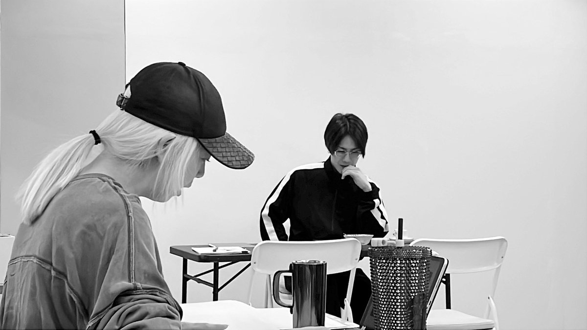 舞台『探偵東堂解の事件録-大正浪漫探偵譚-』公式 tweet media