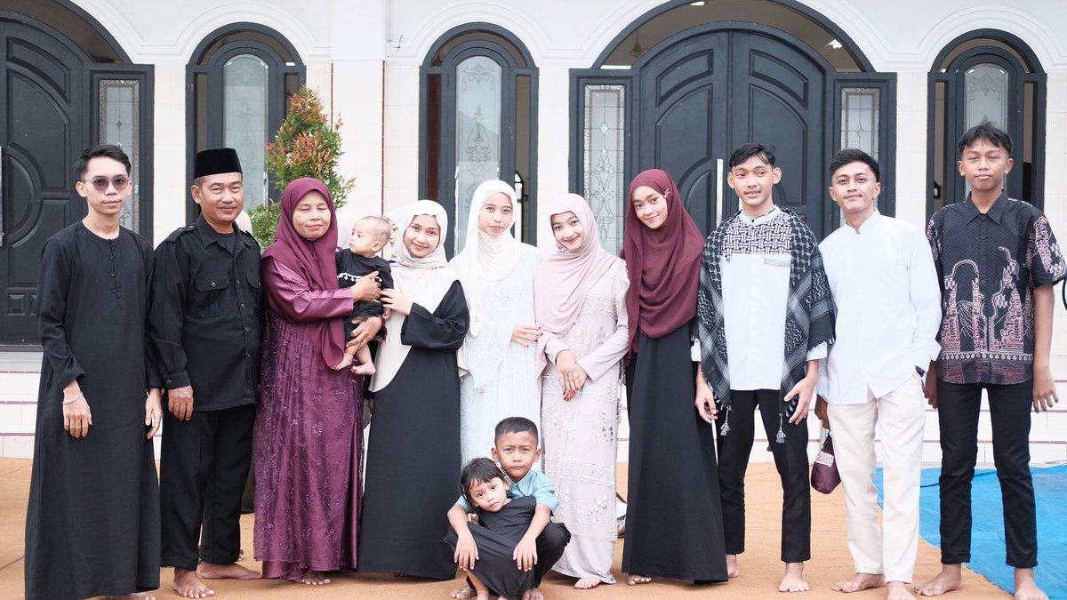 imdrycanreyy's tweet photo. taqoballahu minna waminkum🙏🏻 https://t.co/4IsfrzKnN3