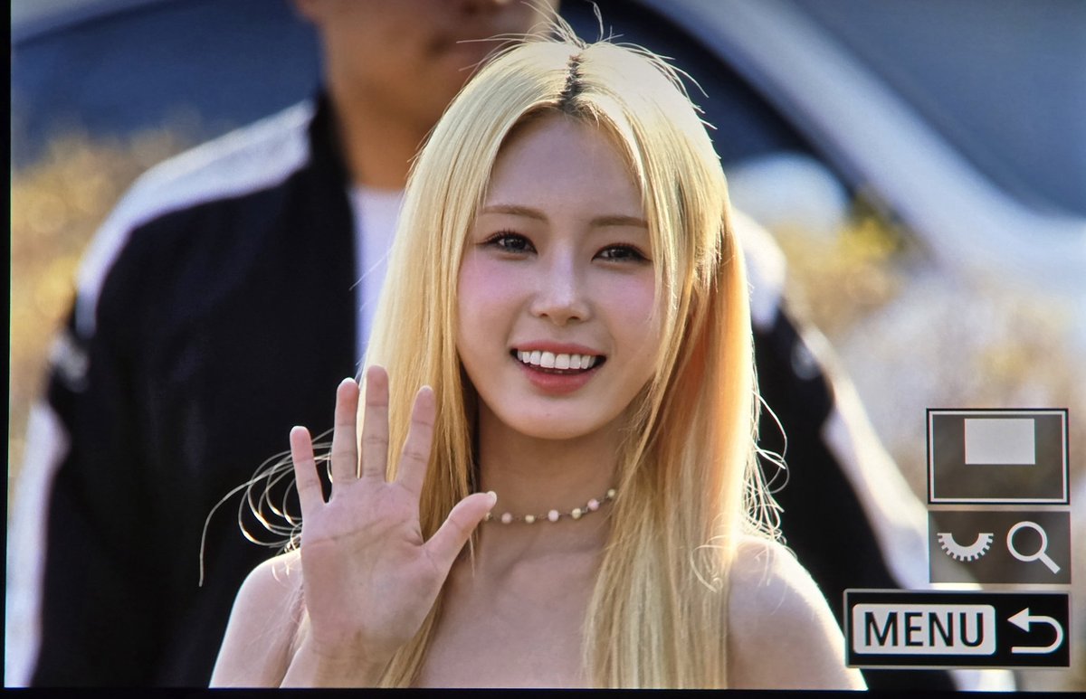 won hwayeon files tweet media