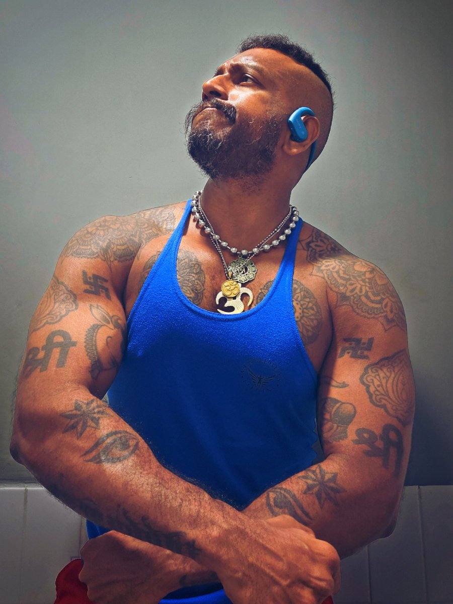 shriparwandram tweet media