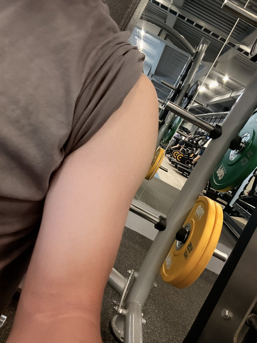 穆𝖒𝖚🎙️ tweet media