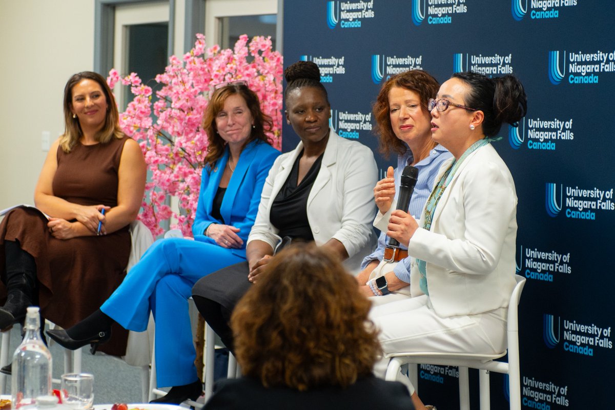 University of Niagara Falls Canada tweet media