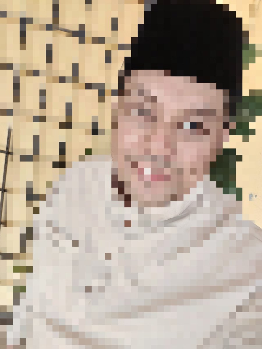 farzLan2 tweet media