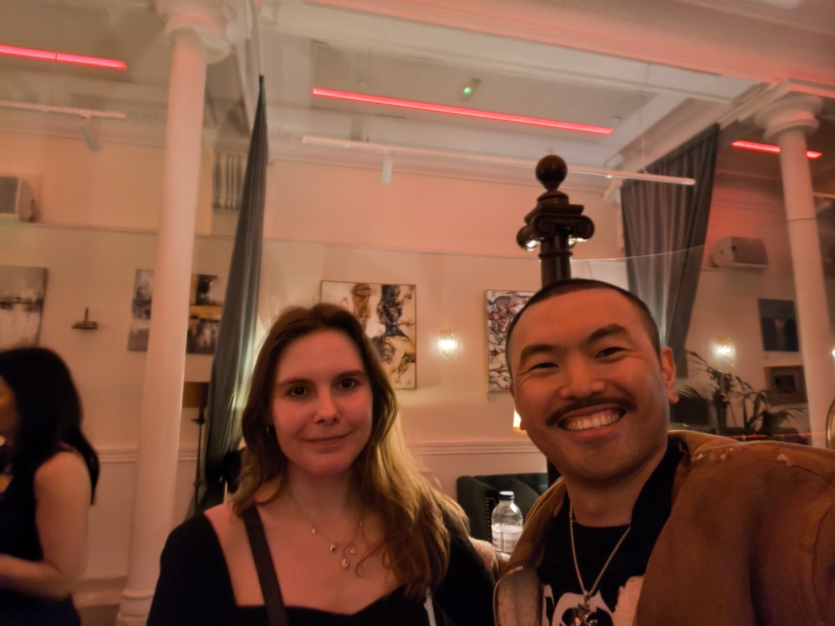 Aruvin 💊 tweet media