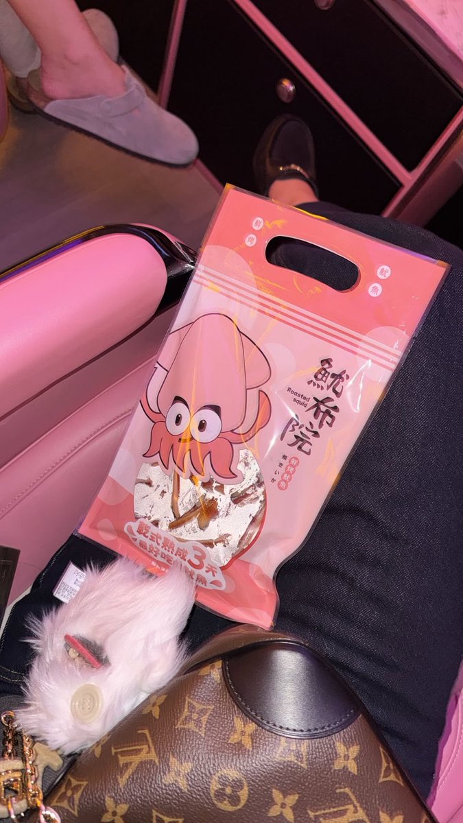 oooooooooomu tweet media