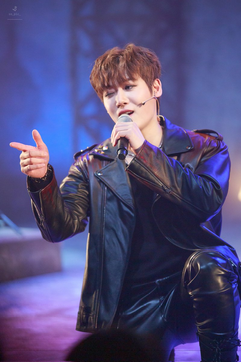 so_pic_'s tweet photo. 260318 20:00
뮤지컬 <펑크> 커튼콜

글렌 役 - 양지원 배우님 https://t.co/2MIVK1kClI