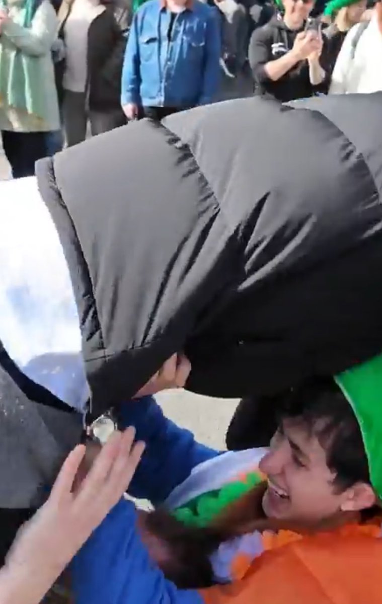 El Sir 🌱 tweet media