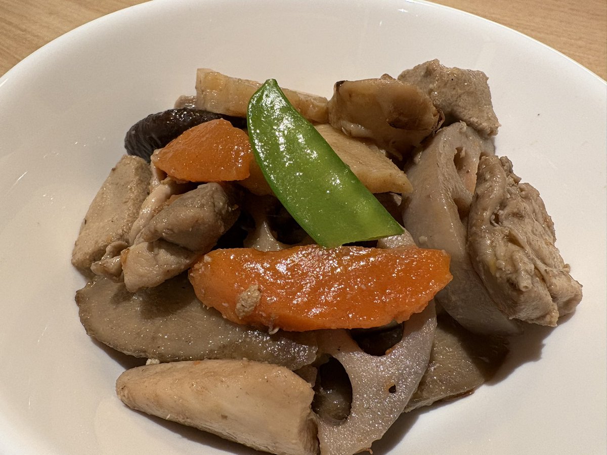 金沢藍 tweet media