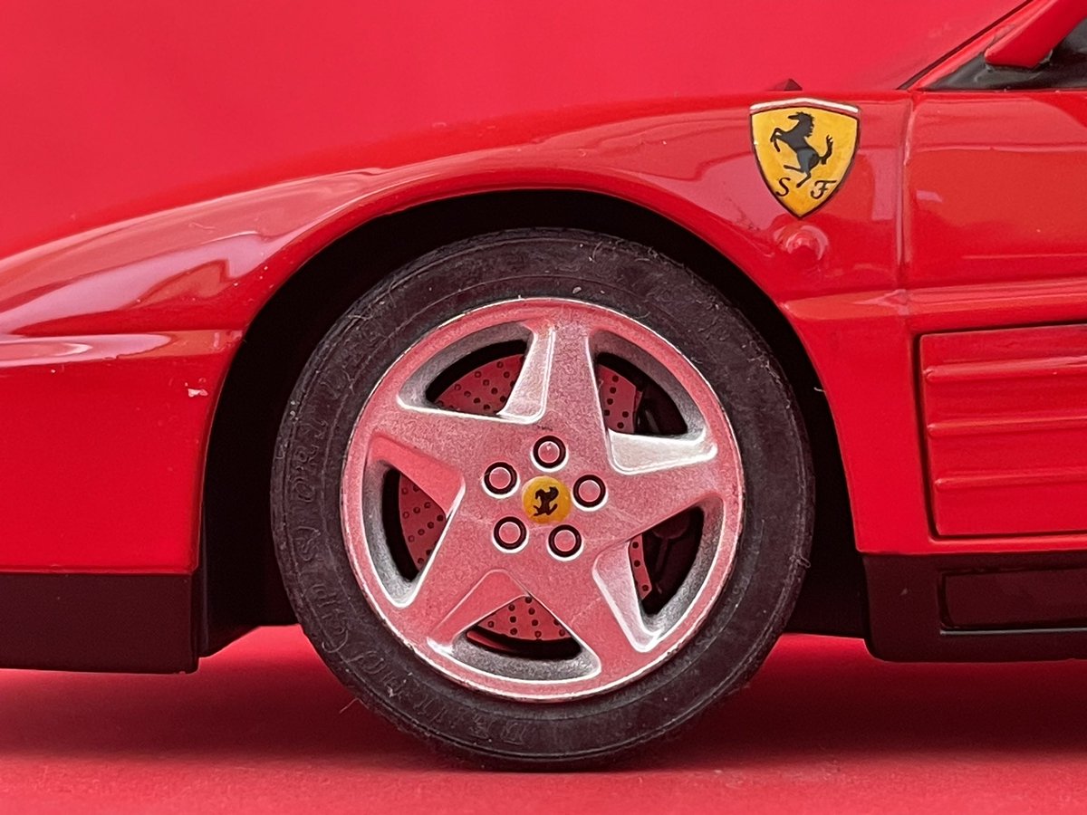 itoh_hirotaka's tweet photo. フジミ 1/24 フェラーリ348TS完成画像其の参
各部位のクローズアップ。
#フジミ
#Ferrari
#348TS
#Ferrari348TS
#午年だからフェラーリのプラモ上げよう https://t.co/UBcK1t4VwI