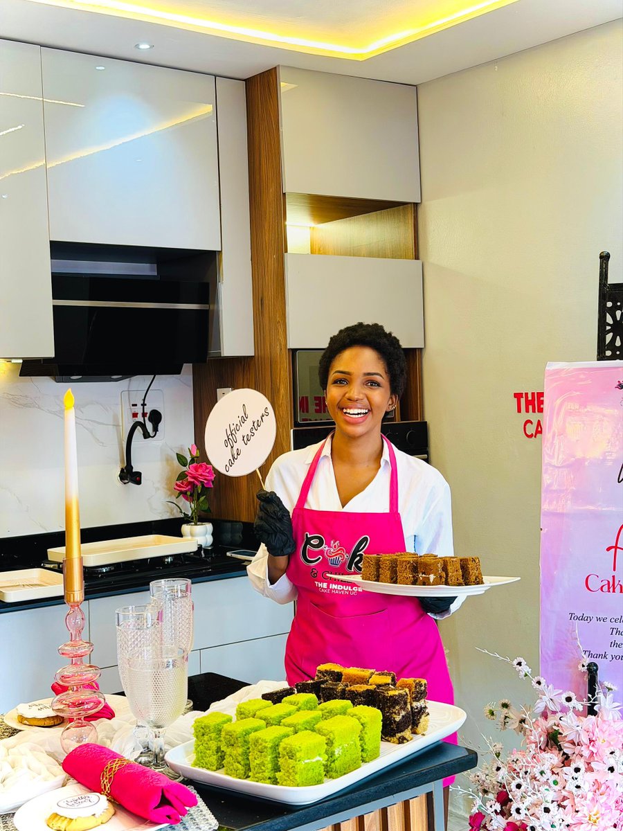 Did you know what at Indulge, wedding cake tasting is free?