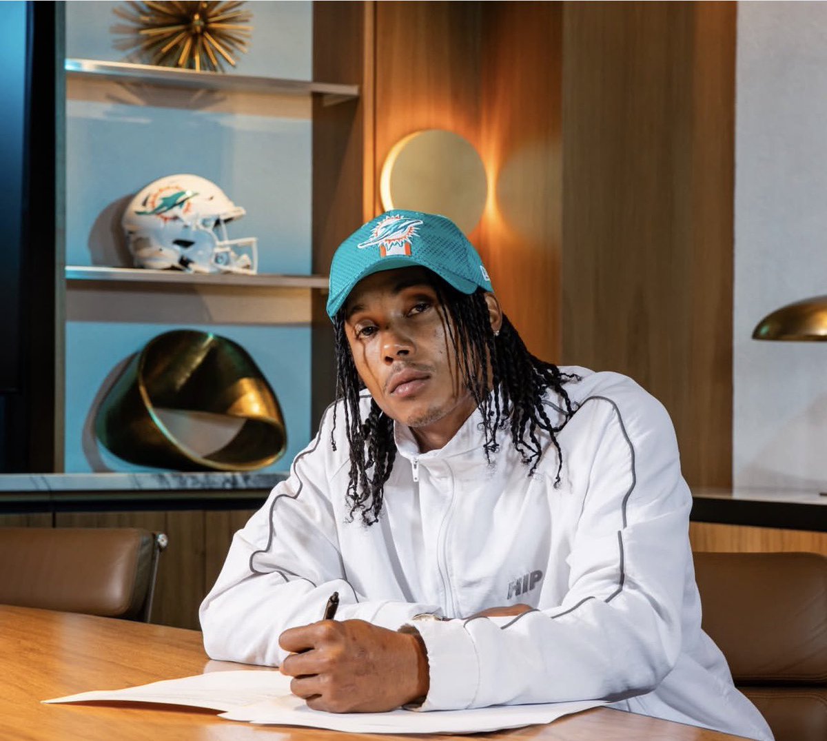 FinsXtra tweet media