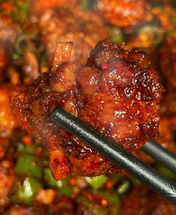 Edson Fernandes tweet media