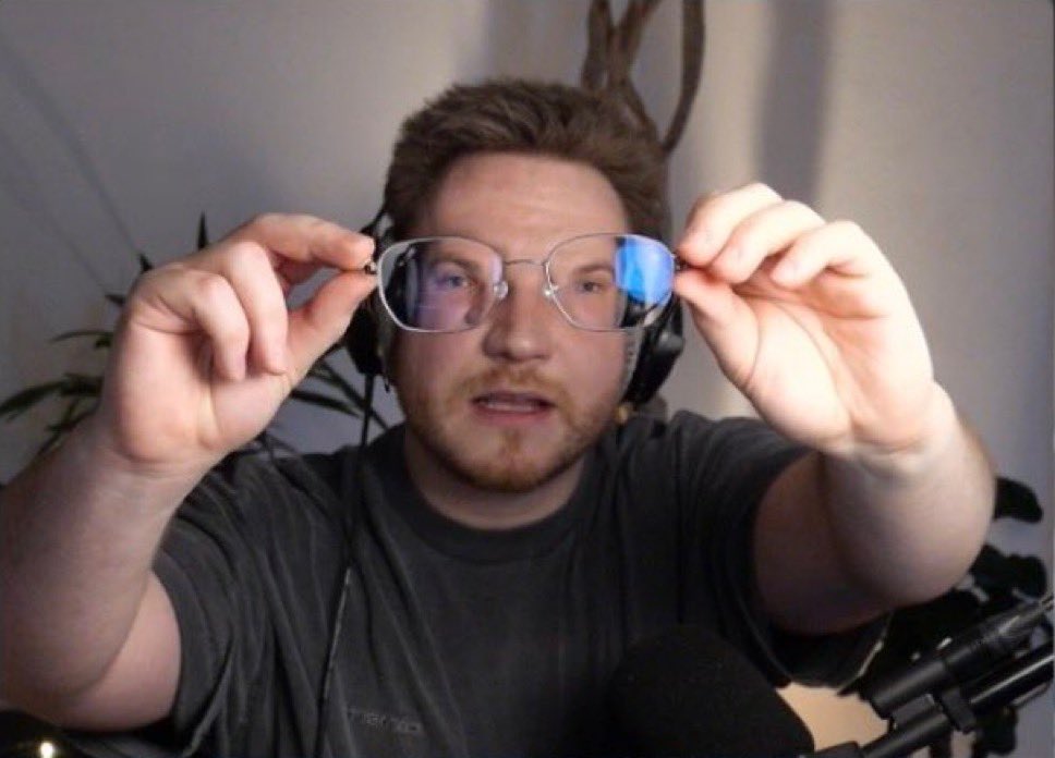 Pricempire.com tweet media