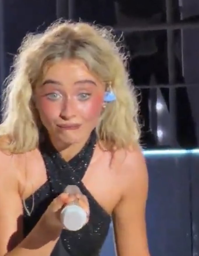 any 𝚿 tweet media