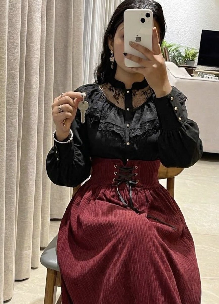 queen ruhani tweet media